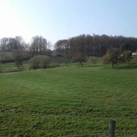 مزرعة للإقامة Kreuzdellenhof Ferienzimmer Hembach