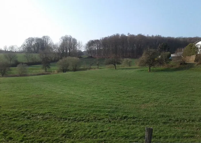 مزرعة للإقامة Kreuzdellenhof Ferienzimmer Hembach